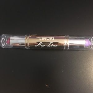 Purple and Pink Lipstick Duo